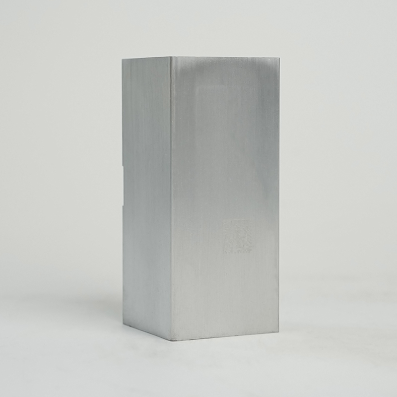 Extrudovaný hliníkový zliatinový úložný priestor na úložisko chladiča Extrudovaný hliníkový zliatinový úložný priestor na úložisko chladiča